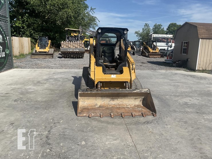 2017-caterpillar-259d-image-7