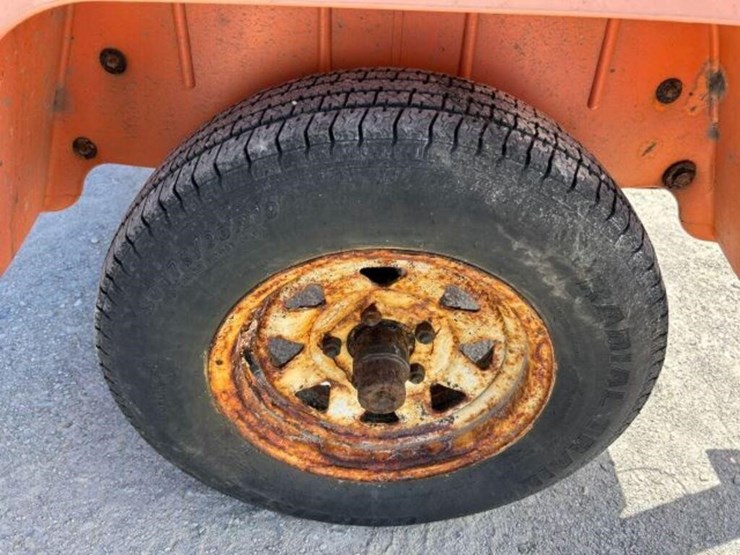 tow-behind-sign-board-image-25