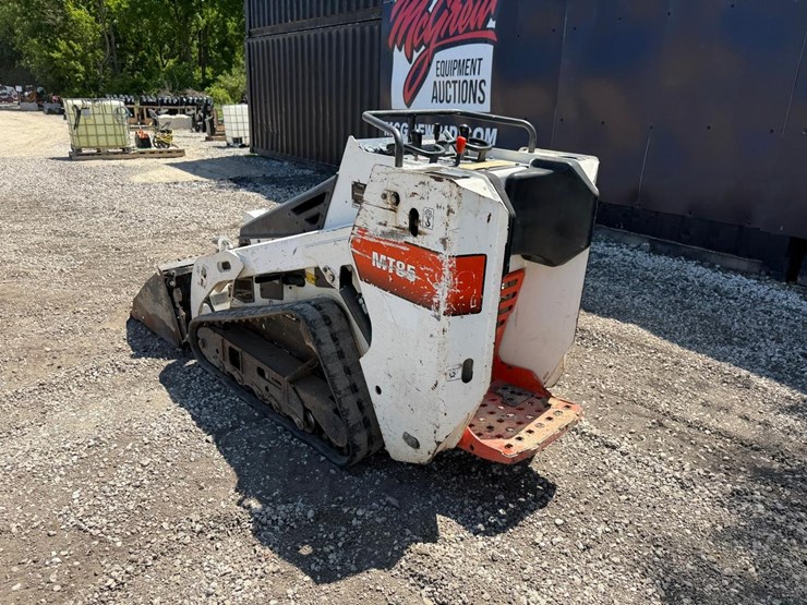 2019-bobcat-mt85-image-2