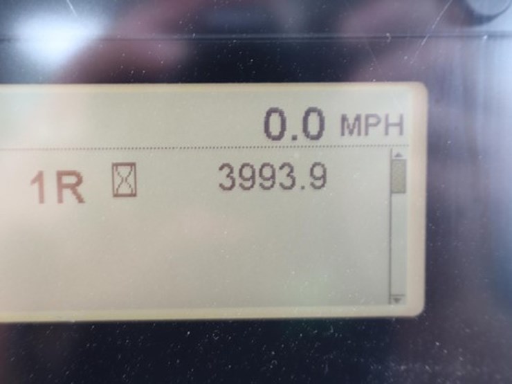 2016-caterpillar-140-image-56