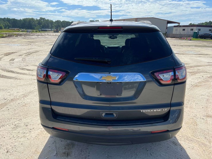 2014-chevrolet-traverse-image-6