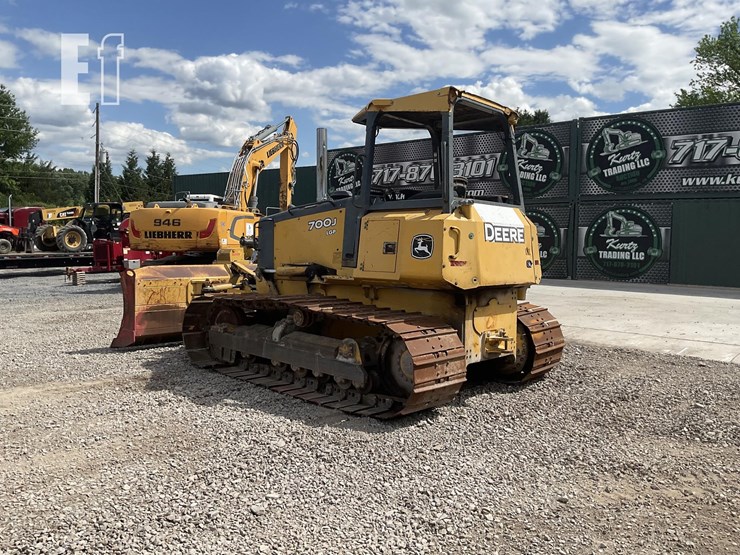 2008-deere-700j-lgp-image-2