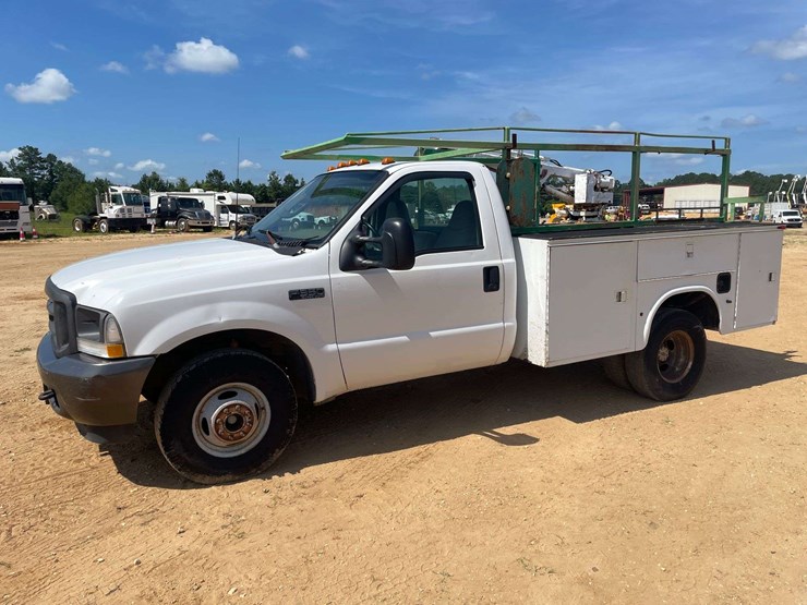 2003-ford-f350-image-1