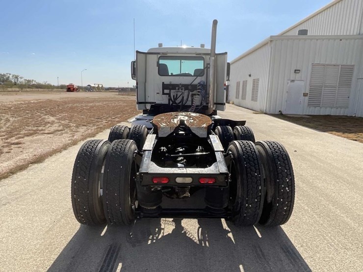 2015-mack-cxu-(pinnacle)-image-6