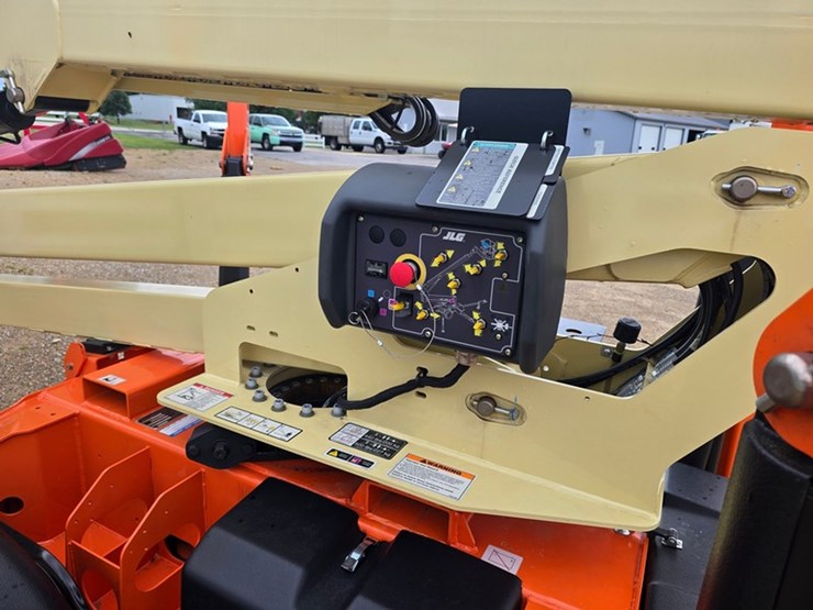 jlg-t500j-image-16