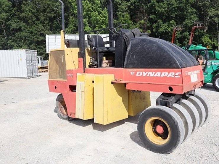 1999-dynapac-cp132-image-7