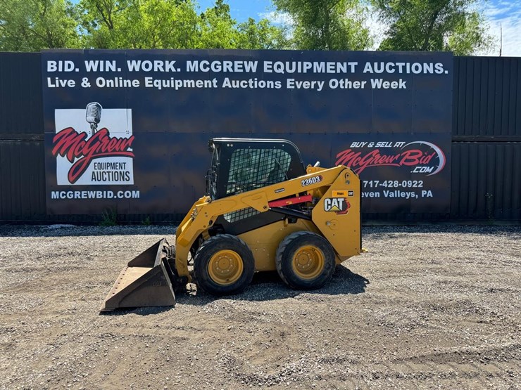 2019-caterpillar-236d3-image-1