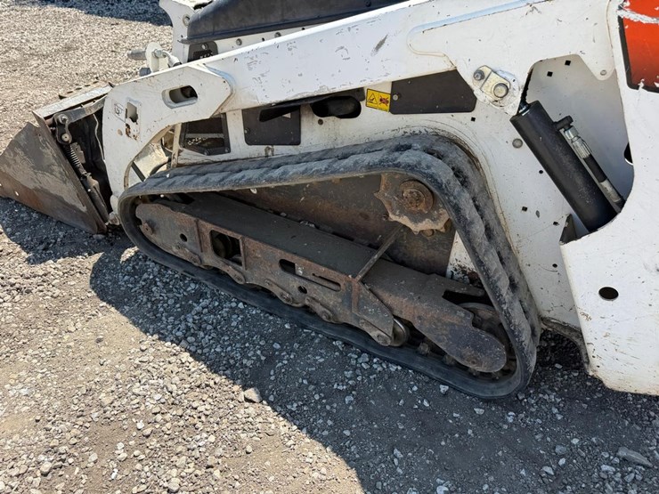 2019-bobcat-mt85-image-17