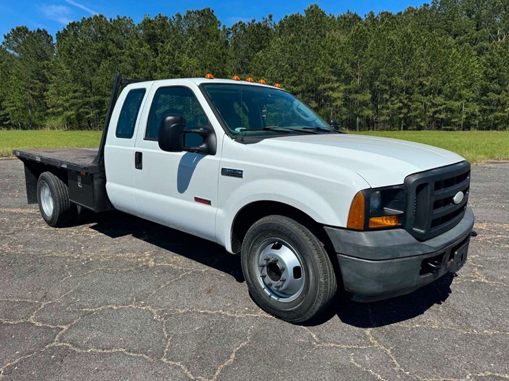 2006-ford-f350-image-8