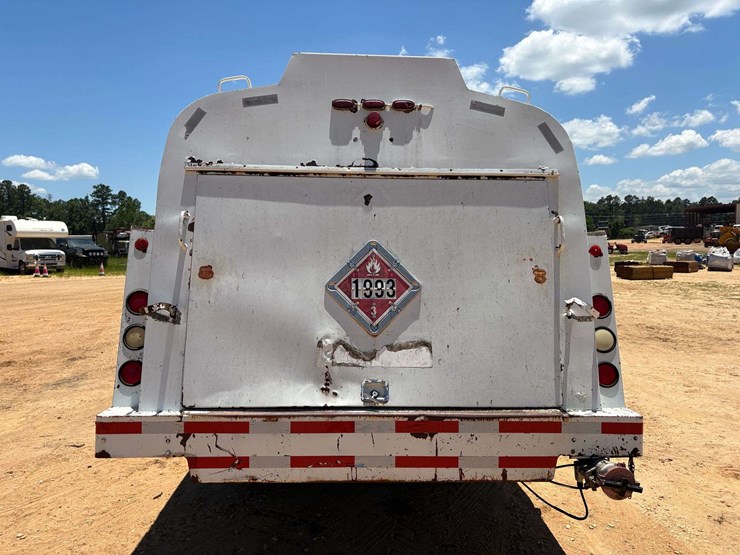 2006-international-durastar-4300-image-6