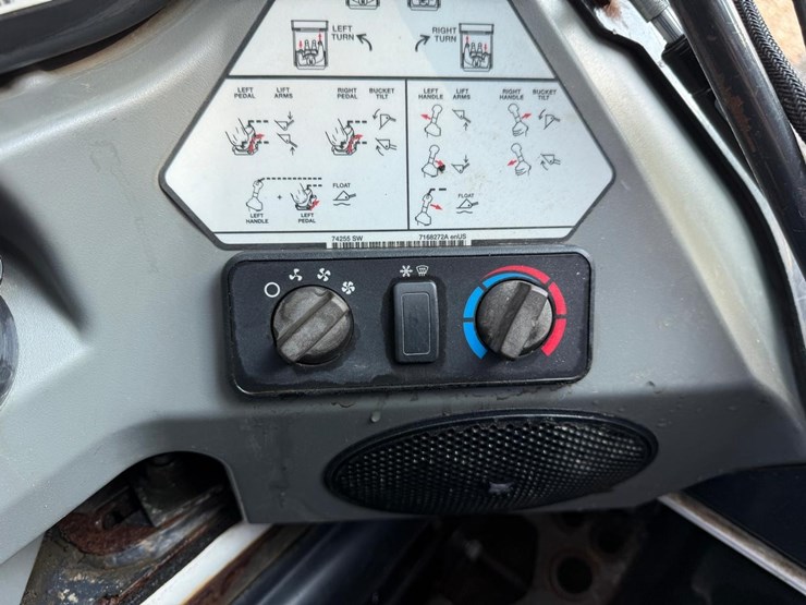 bobcat-s570-image-26