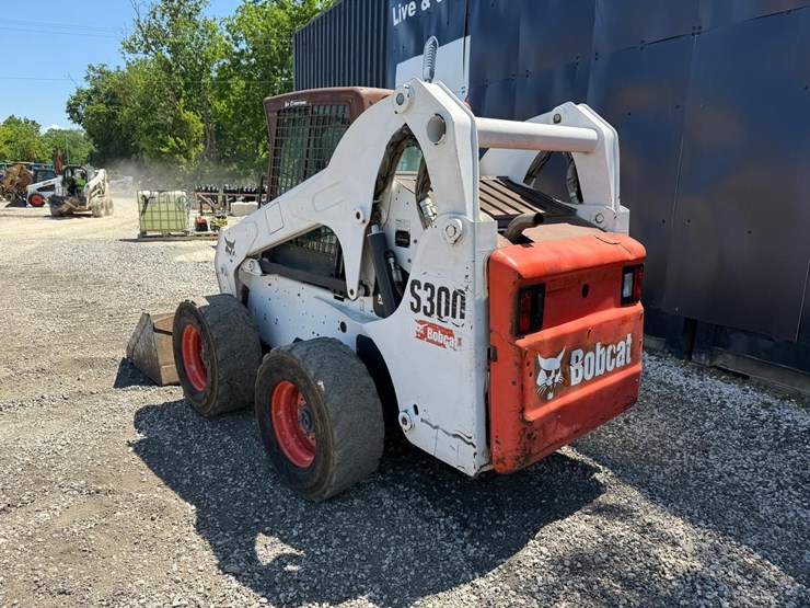 bobcat-s300-image-2