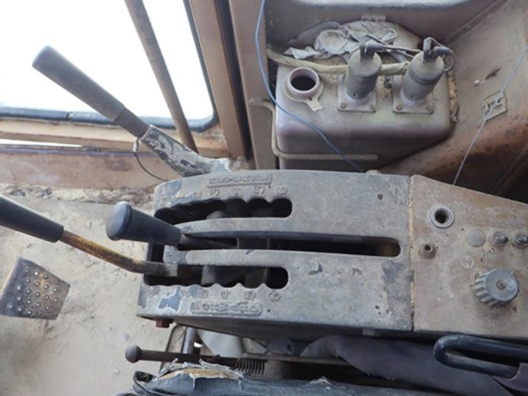 1985-caterpillar-120g-image-20