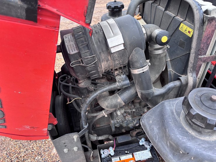 kubota-zd331-image-6