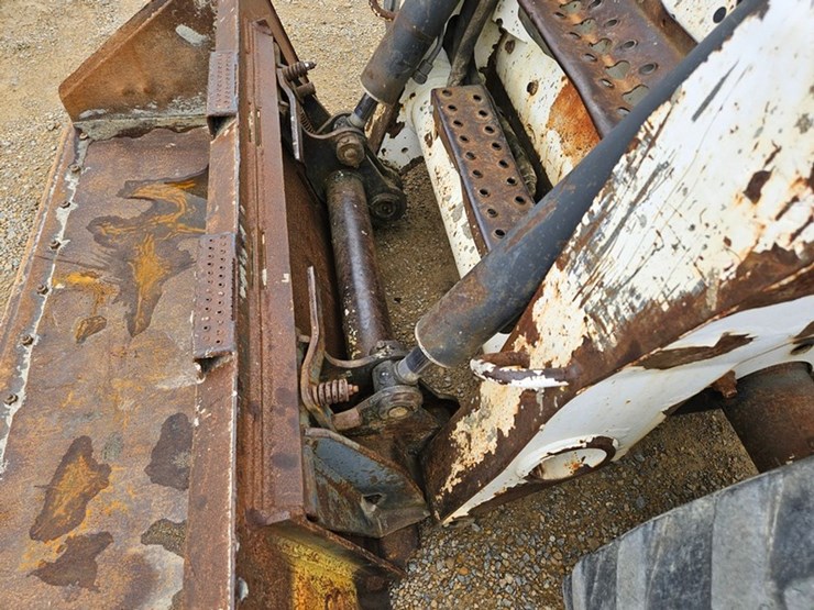 bobcat-s250-image-11