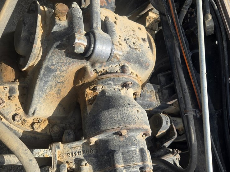 2003-mack-ch613-image-109