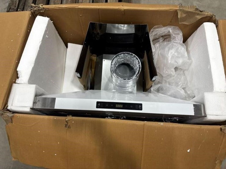 unused-crown-pro-b09-36-in.-stainless-steel-range-image-6