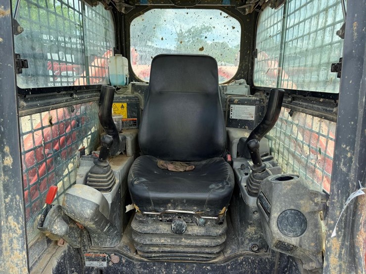 kubota-svl90-image-18