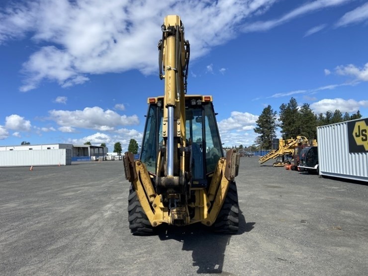 2004-caterpillar-420d-image-4