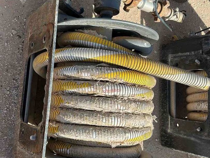 set-of-(3)-chemical-hose-reels-image-3