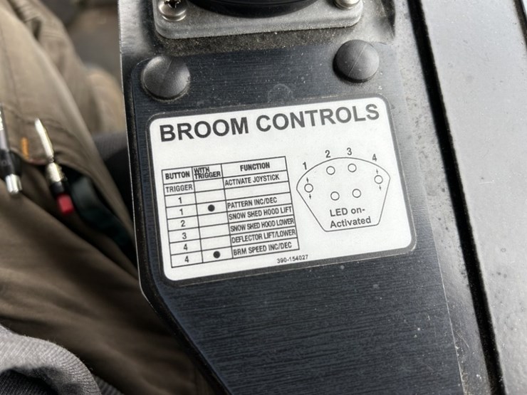 2008-mb-oshkosh-4600-fmd-hp3-image-34