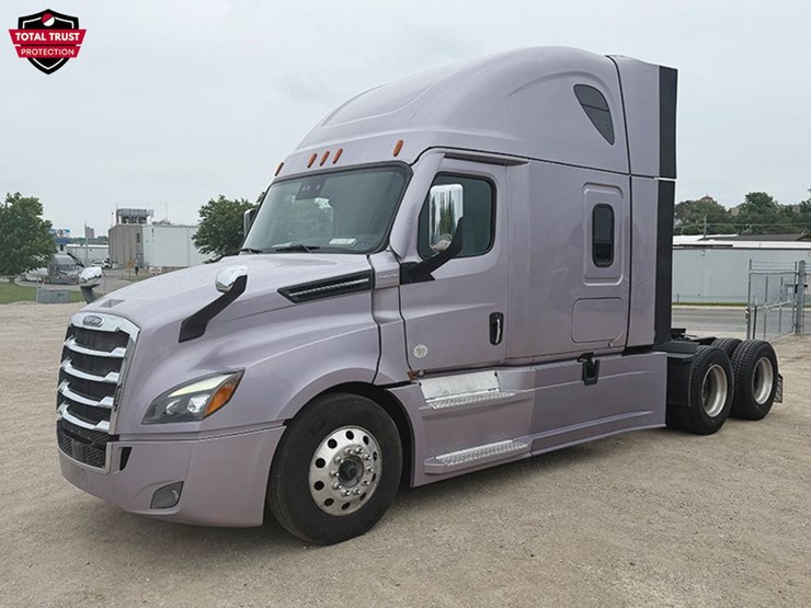 2023-freightliner-cascadia-126-image-1
