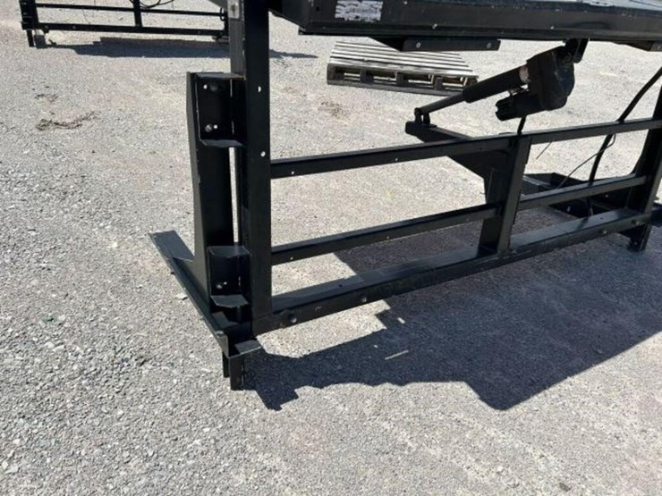 truck-mounted-sign-board-image-11