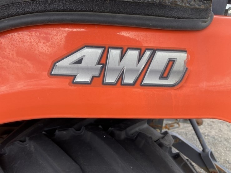 2014-kubota-bx2670-image-11