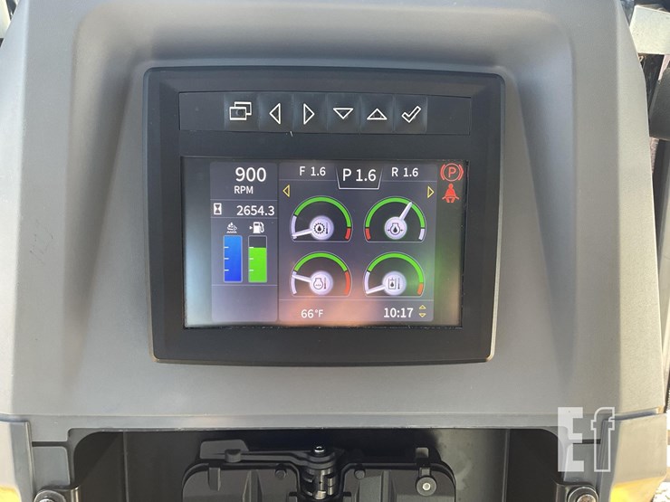 2022-deere-700l-lgp-image-17