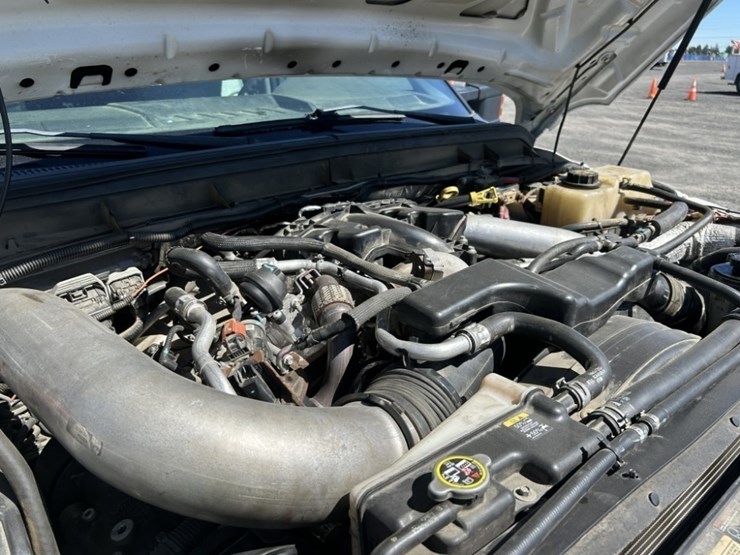 2012-ford-f550-sd-image-54