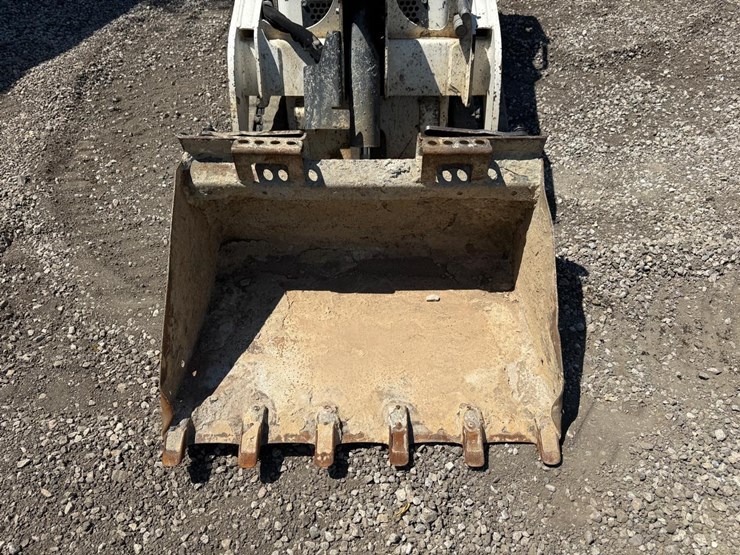 2019-bobcat-mt85-image-9