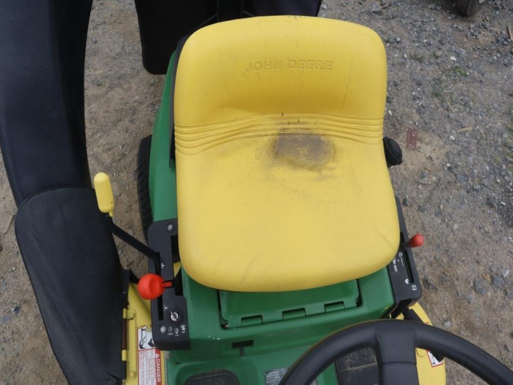 john-deere-riding-mower-image-15