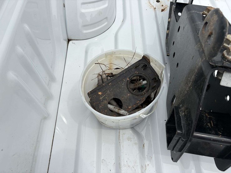 2021-ford-f250-image-12