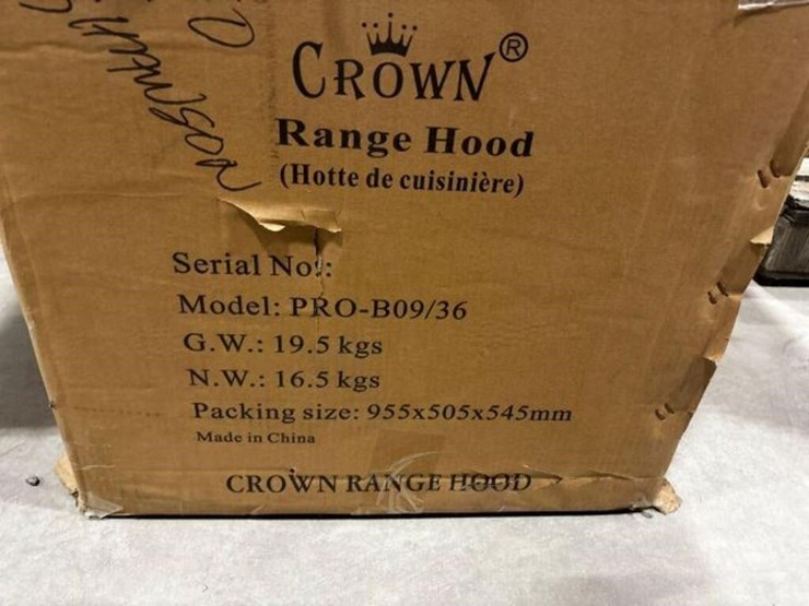 unused-crown-pro-b09-36-in.-stainless-steel-range-image-5