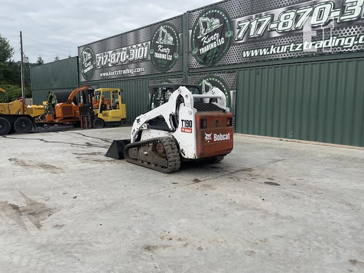 2009-bobcat-t190-image-2