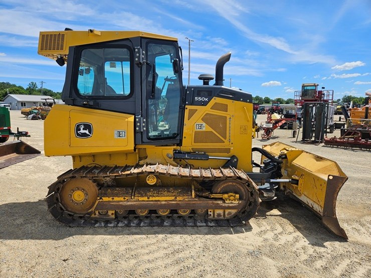 deere-550k-image-6