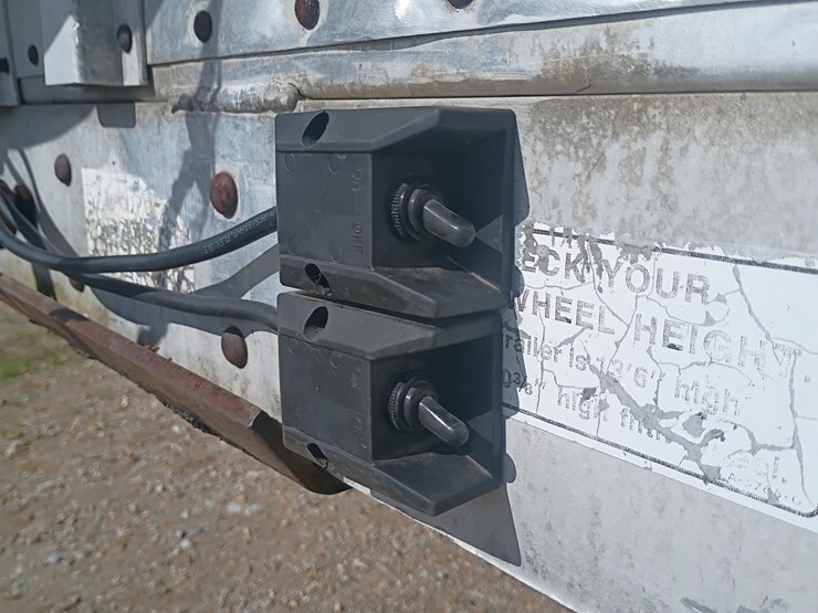 1985-wilson-livestock-trailer-image-55