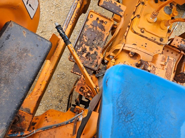 ford-4500-image-16