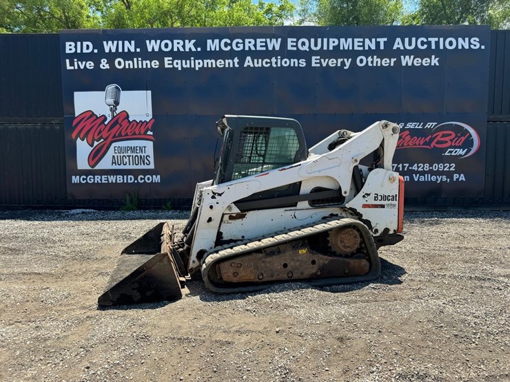 bobcat-t870-image-1