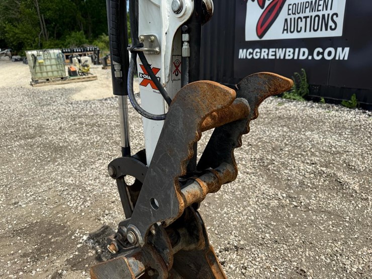 2020-bobcat-e26-image-9