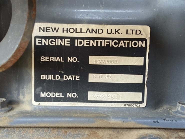 new-holland-575e-image-30