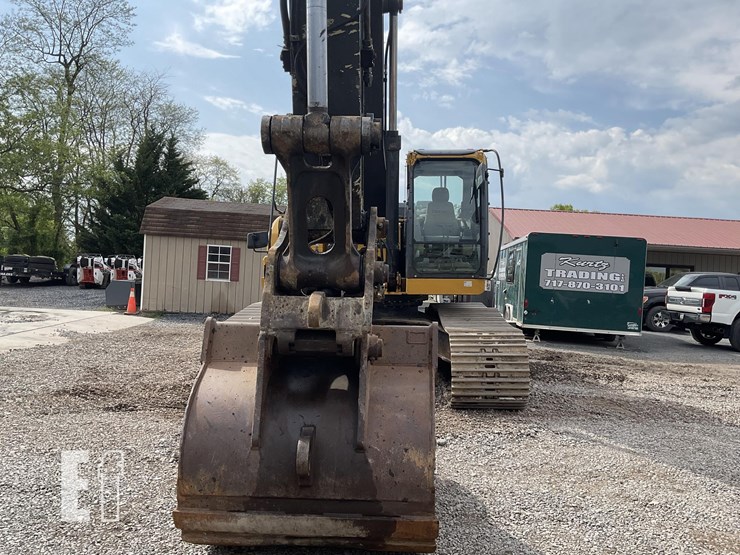 2015-deere-350g-lc-image-7