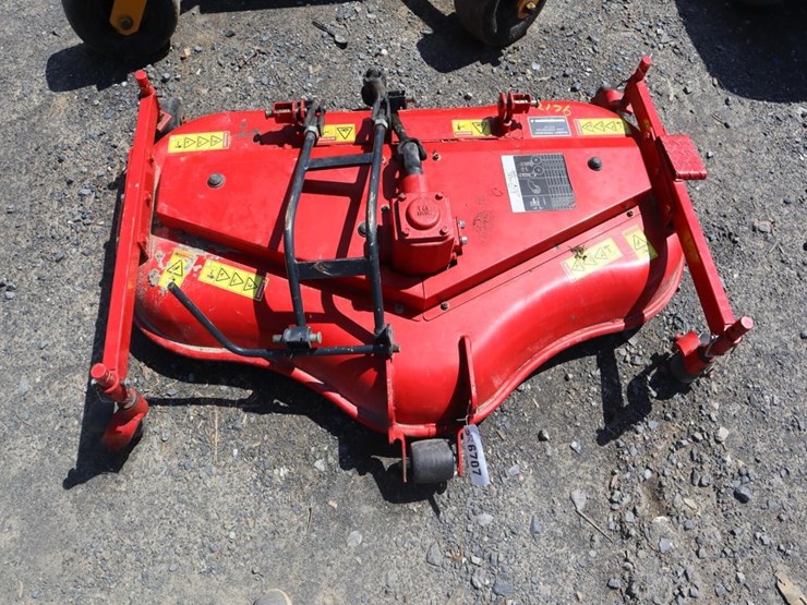 massey-ferguson-mower-deck-for-gc-series-image-2