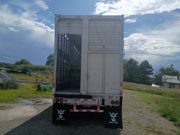 1985-wilson-livestock-trailer-image-9