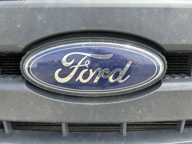 2013-ford-f450-sd-image-9