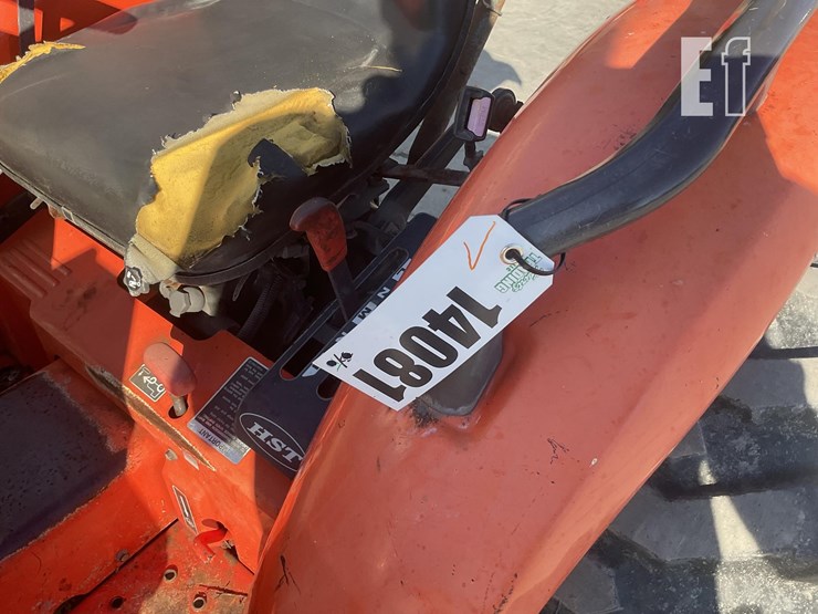 2019-kubota-l2501-image-19
