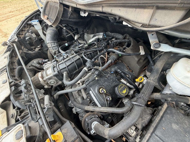 2021-ford-transit-image-24