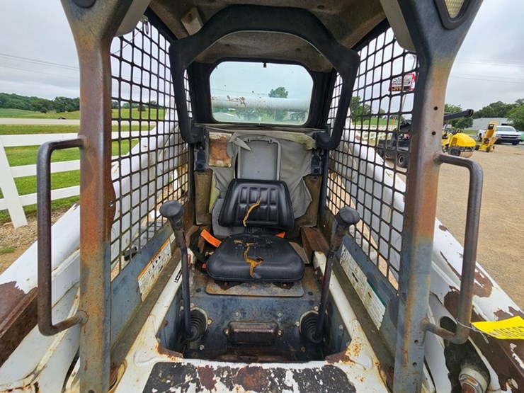 bobcat-s250-image-15