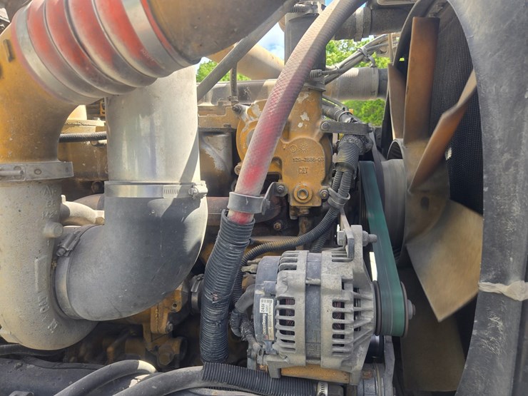 2004-peterbilt-378-image-44