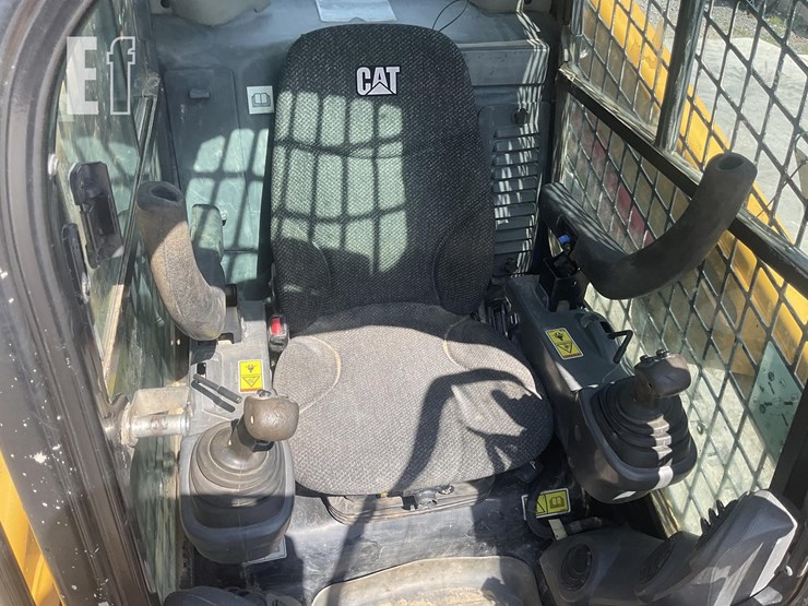 2019-caterpillar-279d-image-14